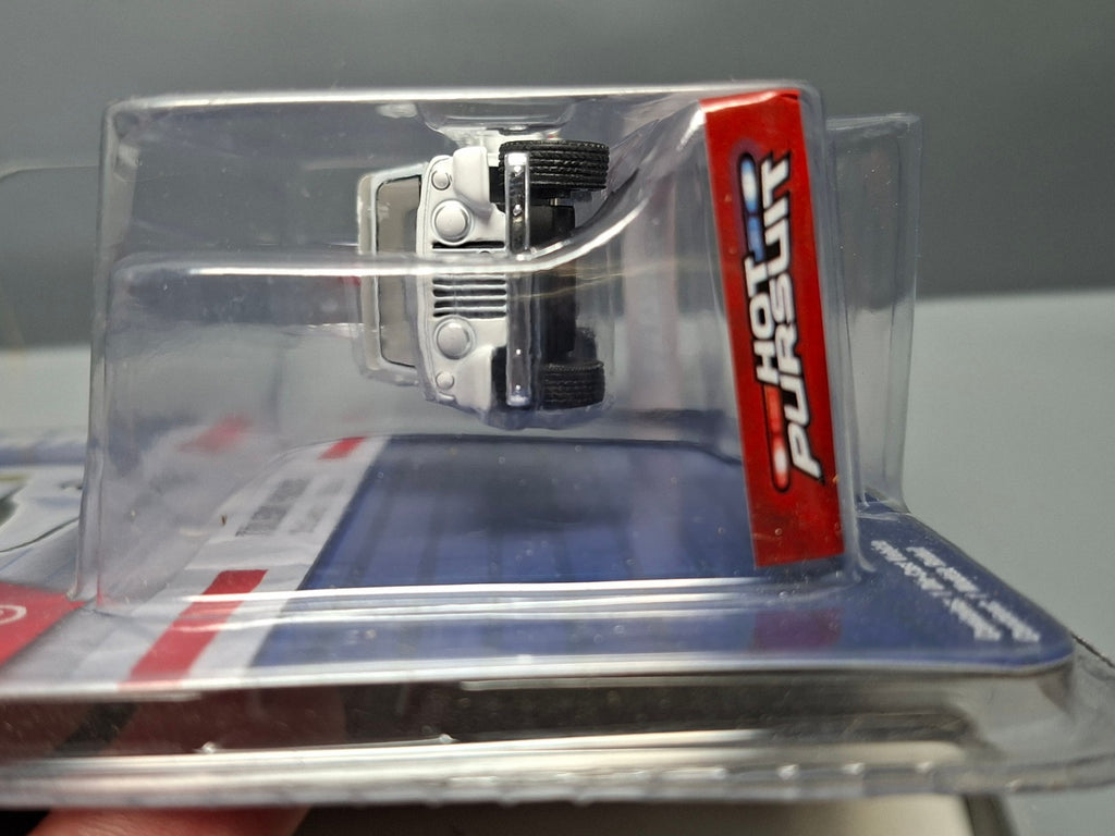Greenlight Hot Pursuit 1969 Jeep Jeepster  Police Toledo (NG02)