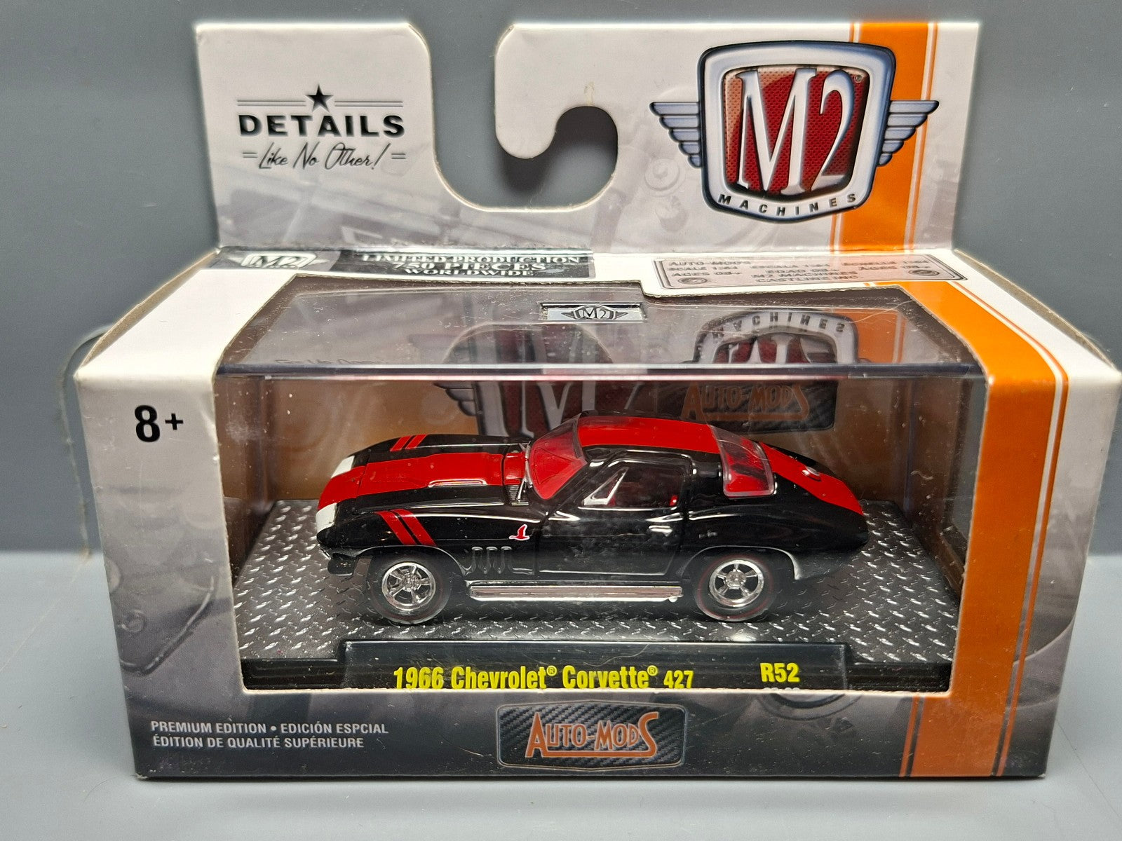 M2 Machines 1966 Chevrolet Corvette 427 Chase 750pcs (CP07)