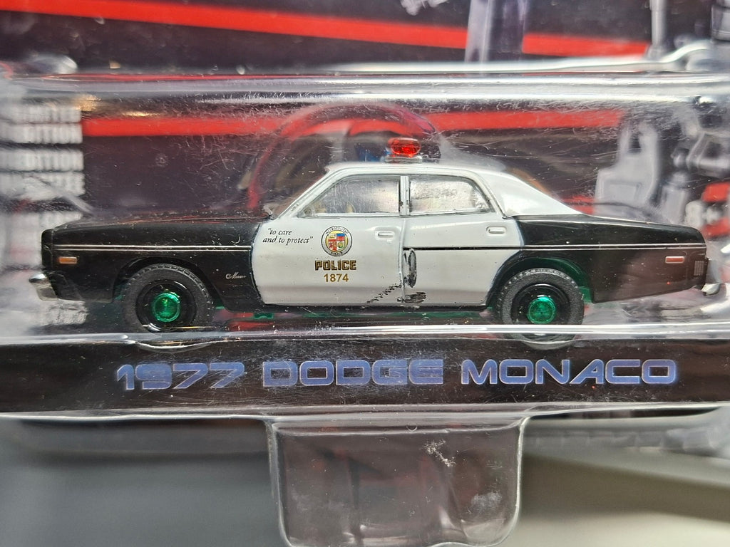 Greenlight  Hollywood The Terminator 1977 Dodge Monaco Chase (NG43)