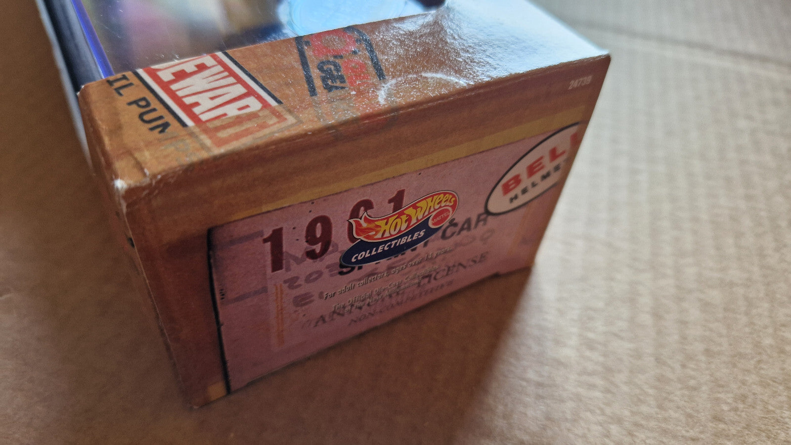 Hot wheels 2000 night at the race 48 Ford woodie, sprint car et trailer (C8)