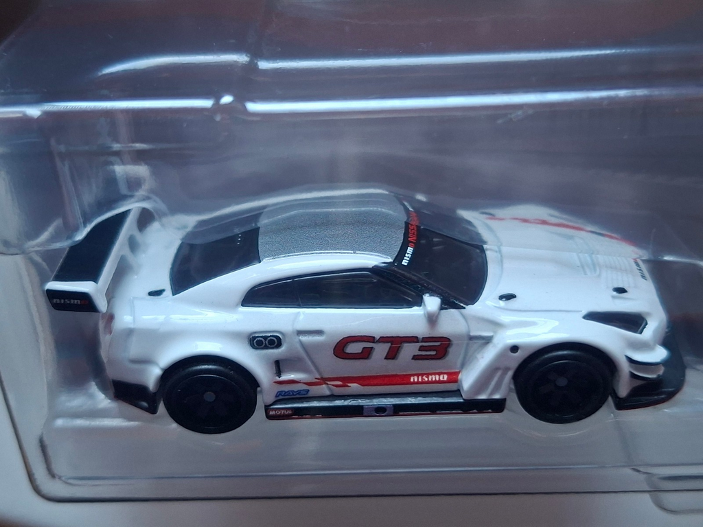 Hot Wheels  premium 2 pack Nissan GT-R Nismo GT3 / Nissan GT-R (R35) (CT12)