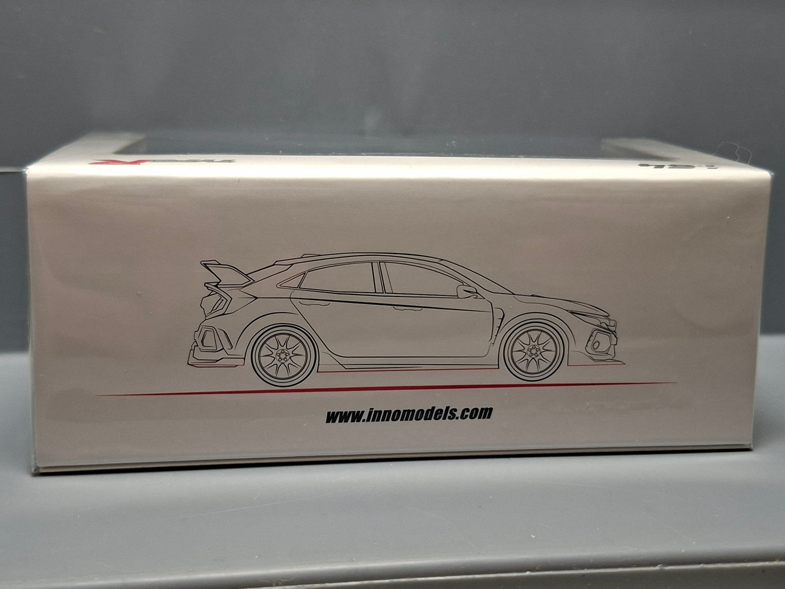 INNO64 Honda Civic Type-R (FK8), white (CP15)