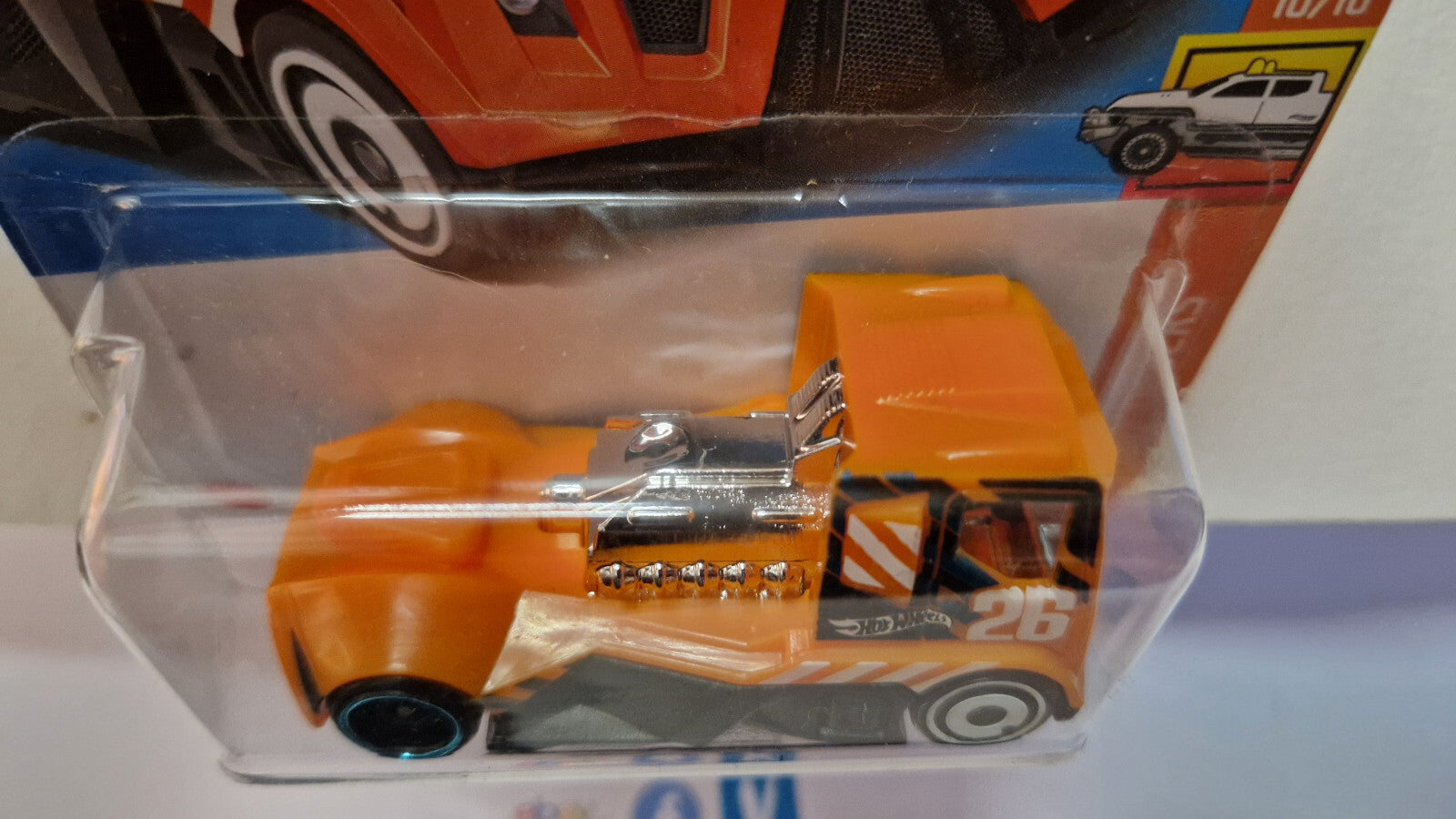 Hot Wheels Rennen rig 2022-127 (NP26)