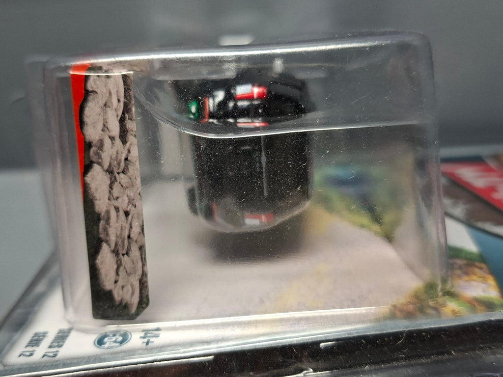 Greenlight Collectibles All-Terrain 2021 Chevrolet Tahoe Z71 Chase (NG17)