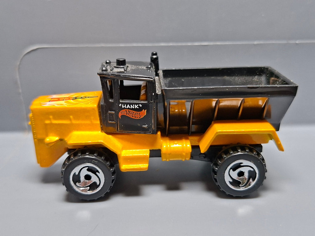 Hot Wheels Oshkosh snowplow version base plastique noire 2000-233 (CP04)