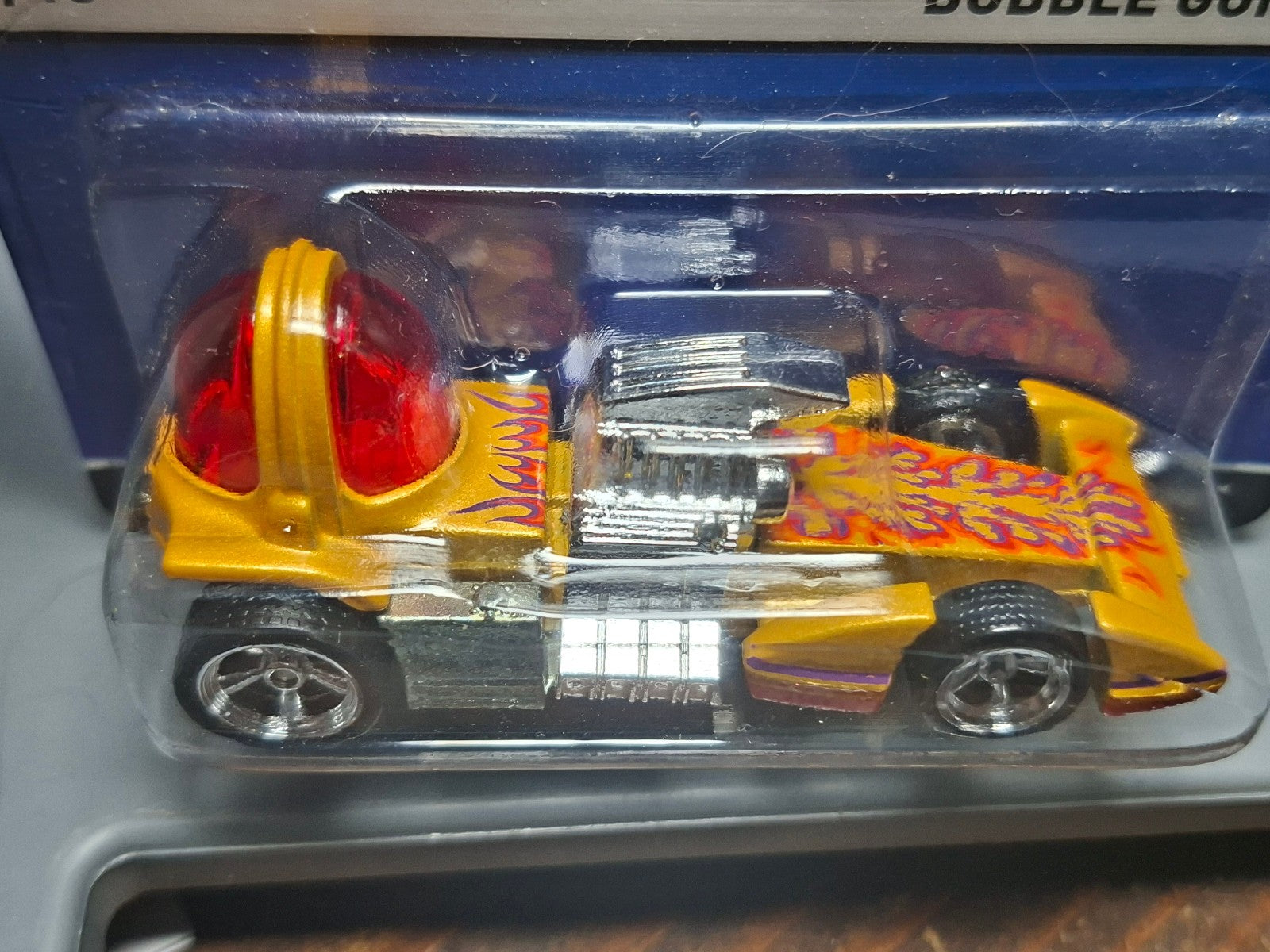 Hot Wheels 2015 real riderS Bubble gunner  (NP07)