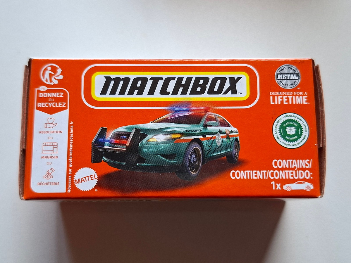 Matchbox Ford Police Interceptor  64/100 (NP32)