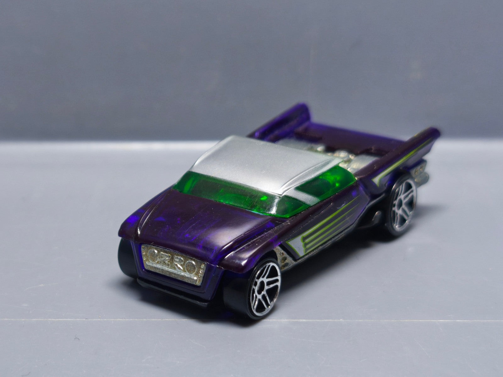Hot Wheels Jester First Editions 2002-017 (A09)
