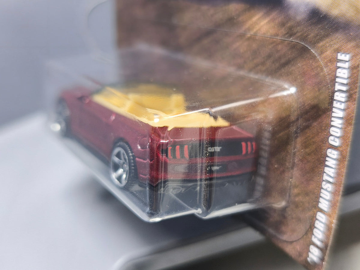 Matchbox série Ford Mustang '18 Ford Mustang Convertible (NP42)