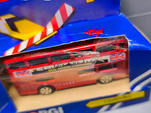 Corgi  Daimler fleetline london bus   boite et bulle abimées (NP13)