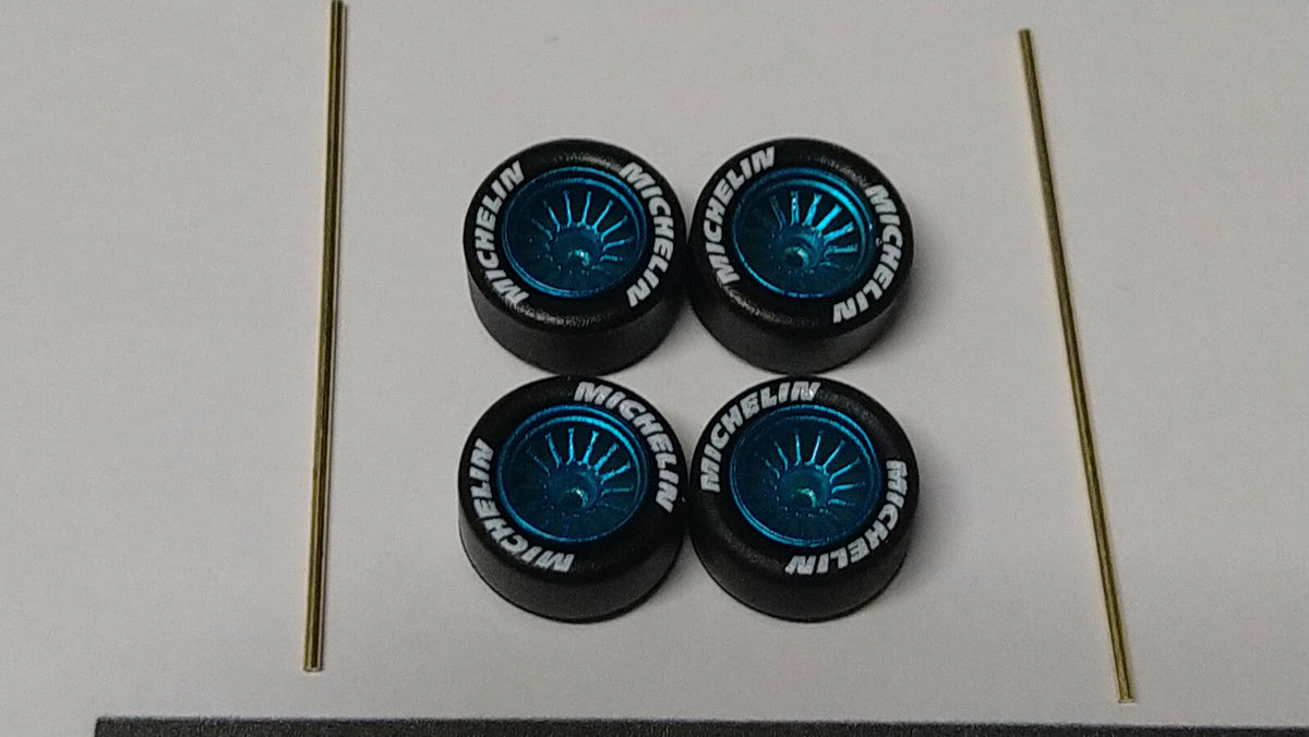 Set de jantes Michelin bleu 15 branches pneu gomme pour Custom (ET)