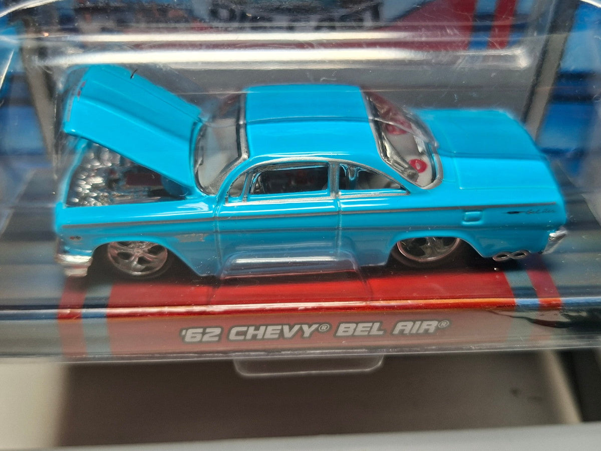 Maisto Pro rodz '62 Chevy bel air    (NG04)