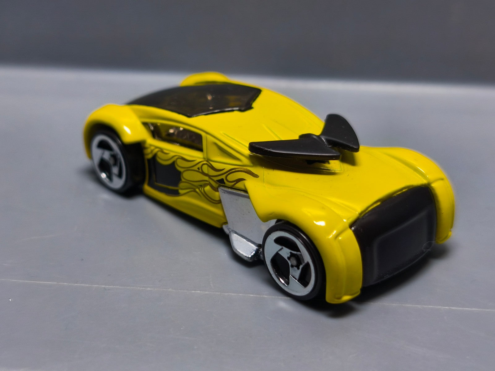 Hot Wheels  Phantom racer 2007 multipack    (A17)