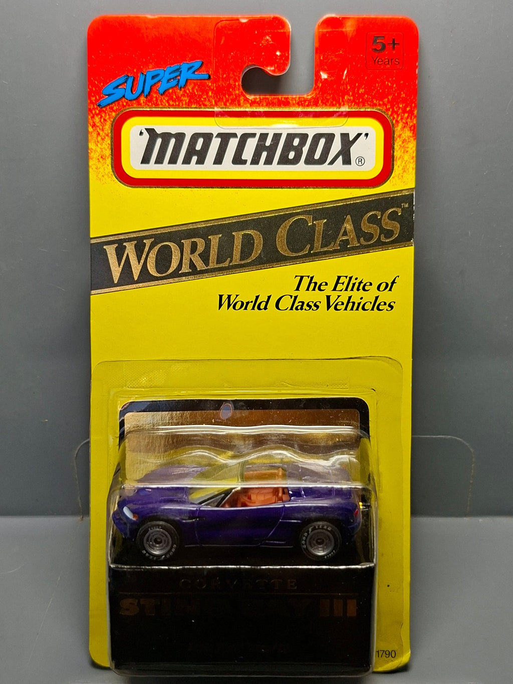 Matchbox  1993 super world class Corvette sting ray III     (NP03)