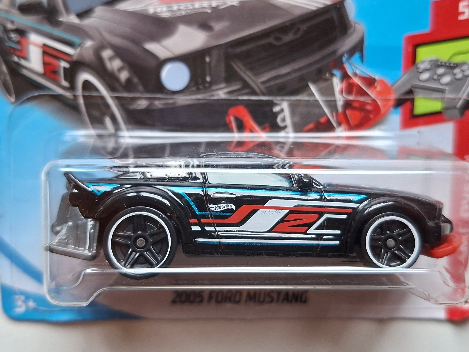 Hot Wheels 2005 Ford mustang  2019-044 (DV013)