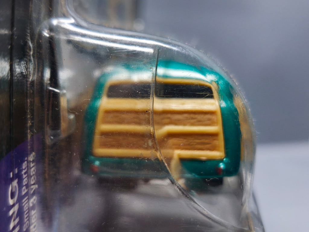 Muscle Machines '50 Ford Woody vert (NG78)
