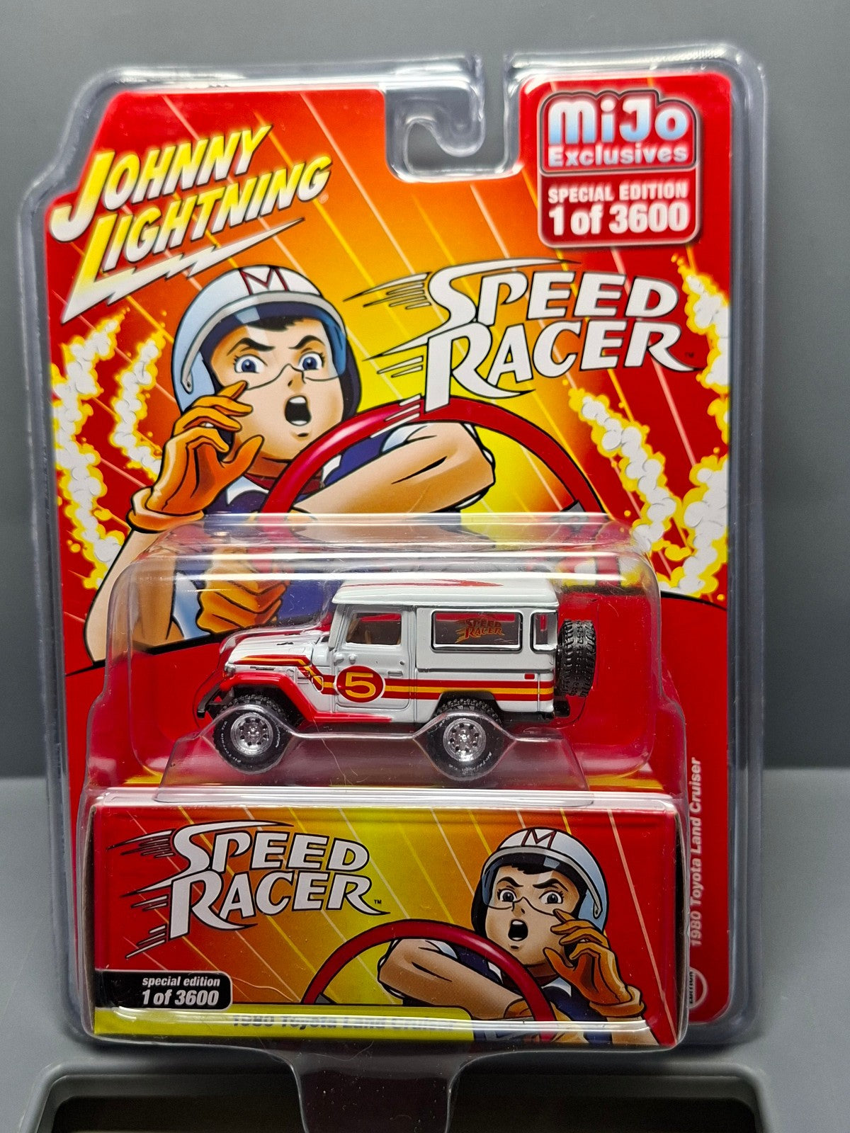 Johnny Lightning 1980 Toyota Land Cruiser Speed Racer #5 (NG39)