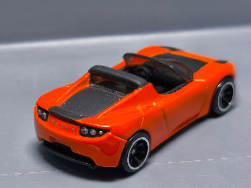 Hot Wheels Tesla roadster sport 2010 speed machines      (A25)