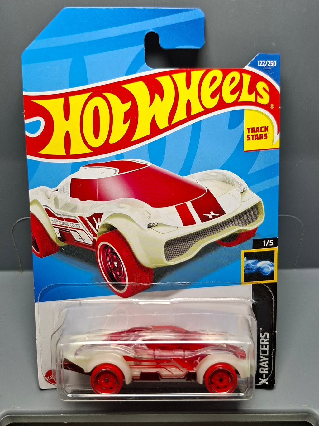 Hot Wheels Cosmic coupe   2022-122 (CP12)