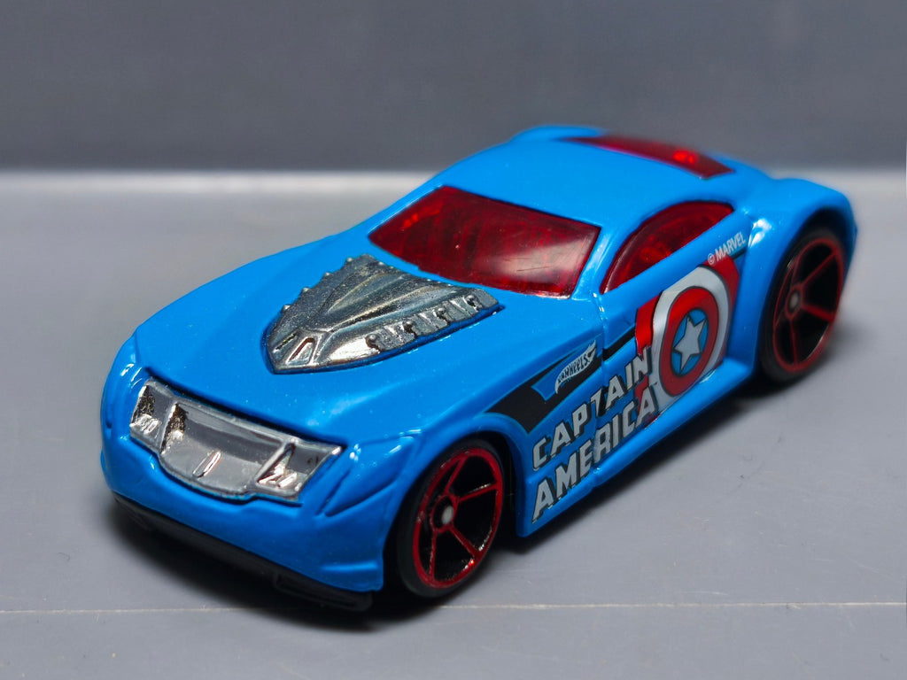 Hot Wheels Sir ominous 2016 capitaine america   (A13)