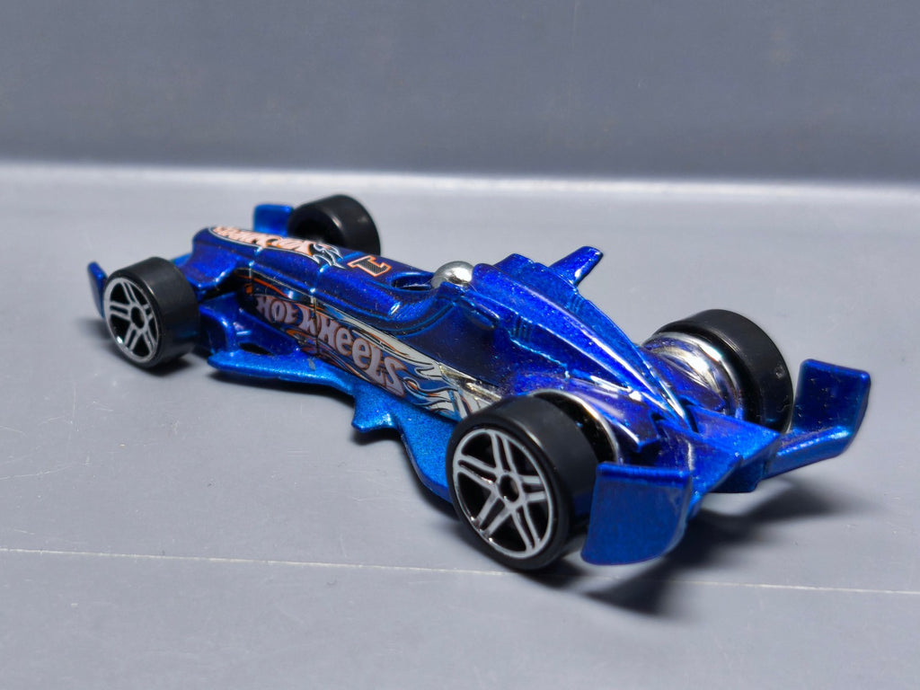 Hot Wheels F-racer 2005-090  (A39)