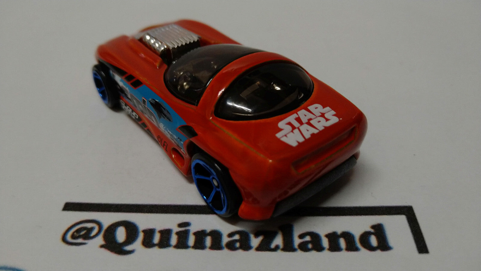 Hot Wheels  Silhouette Star Wars Bespin (A11)