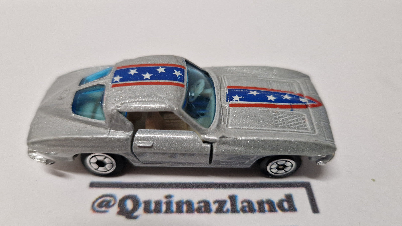 Yatming  Road tough 63 corvette   (A30)