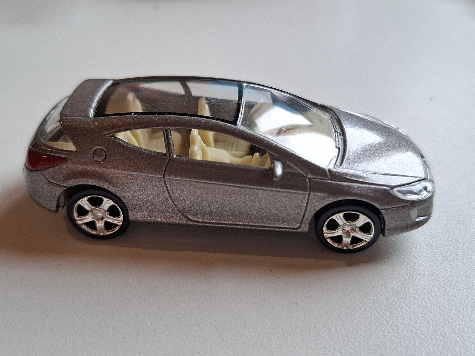 Norev Peugeot 407 elixir  (A05)