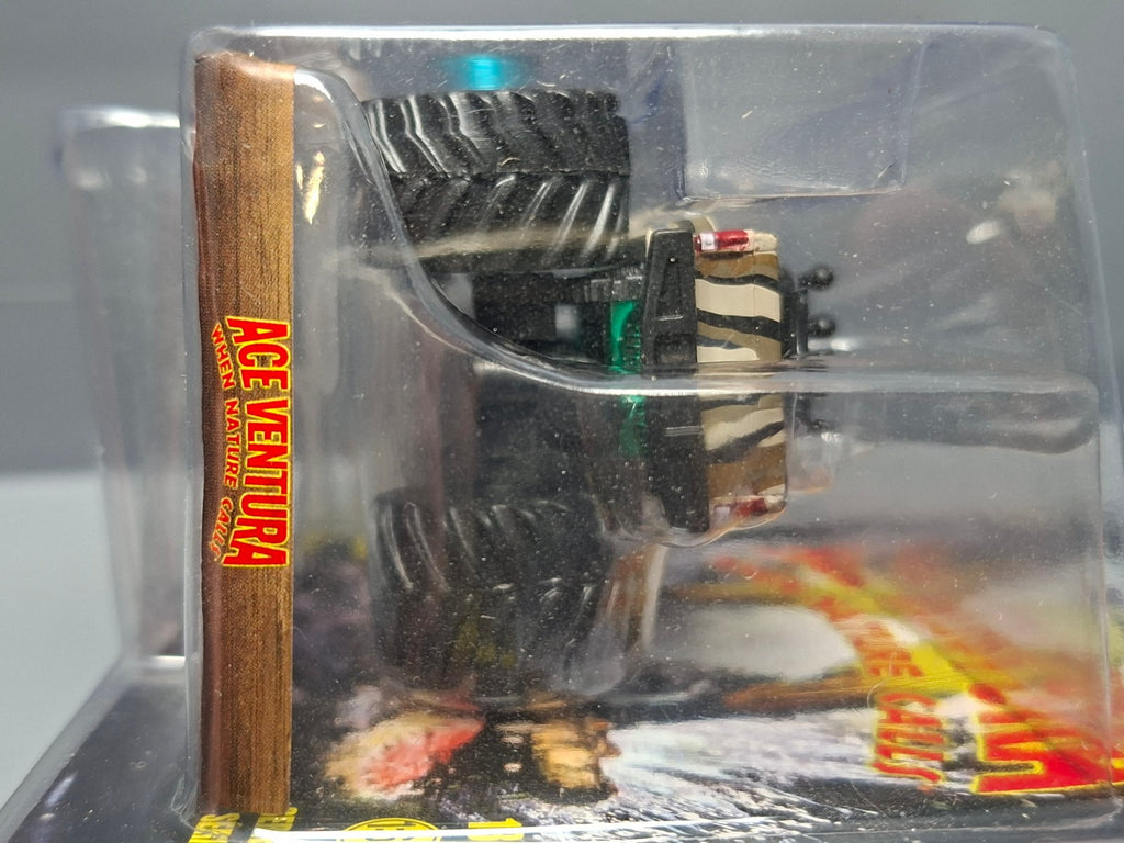 Greenlight Hollywood 1989 Chevrolet S-10 Extended Cab Monster Truck Chase (NG24)