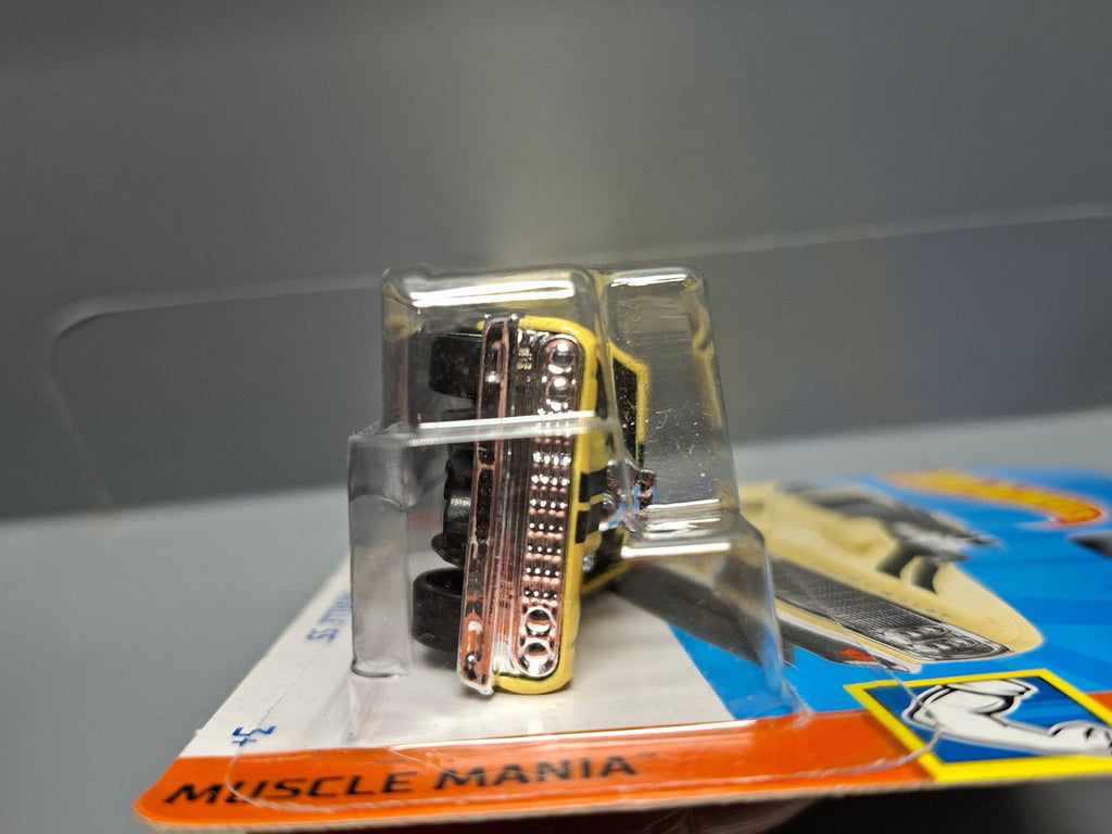 Hot Wheels 64 chevy chevelle SS  2024-157  (CP16)