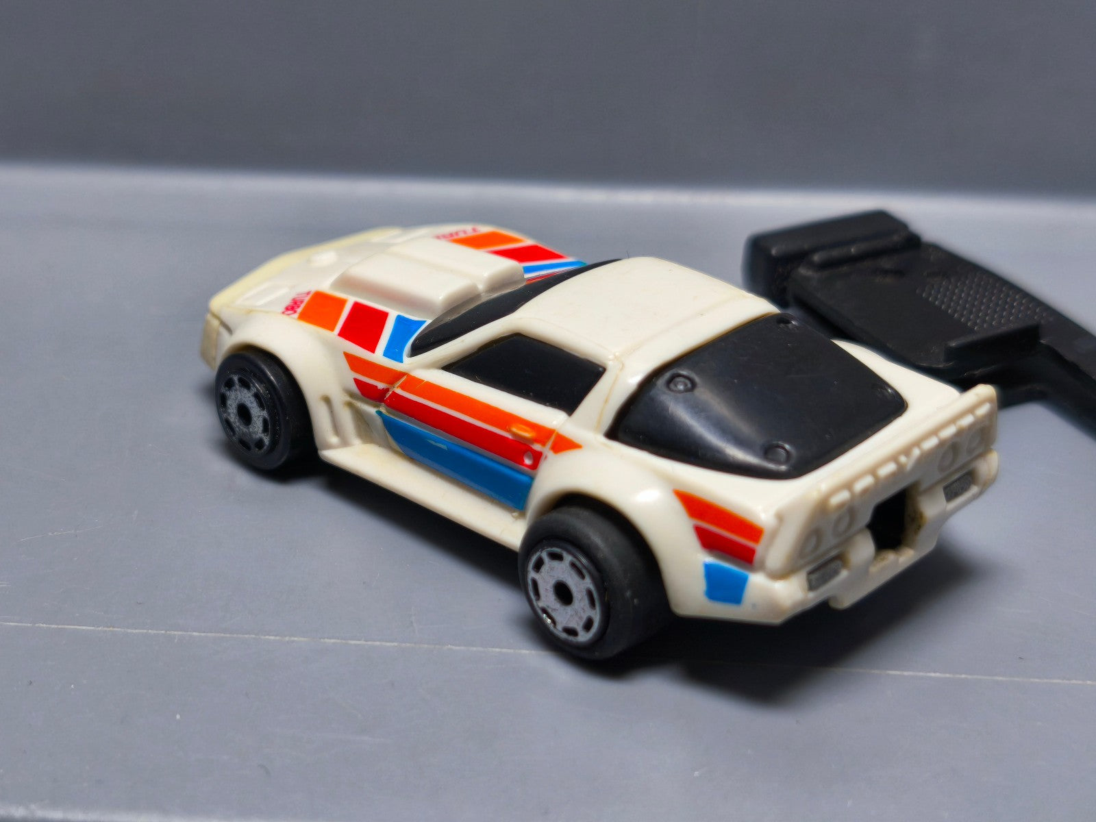 Matchbox Corvette Burnin Key Cars (A22)