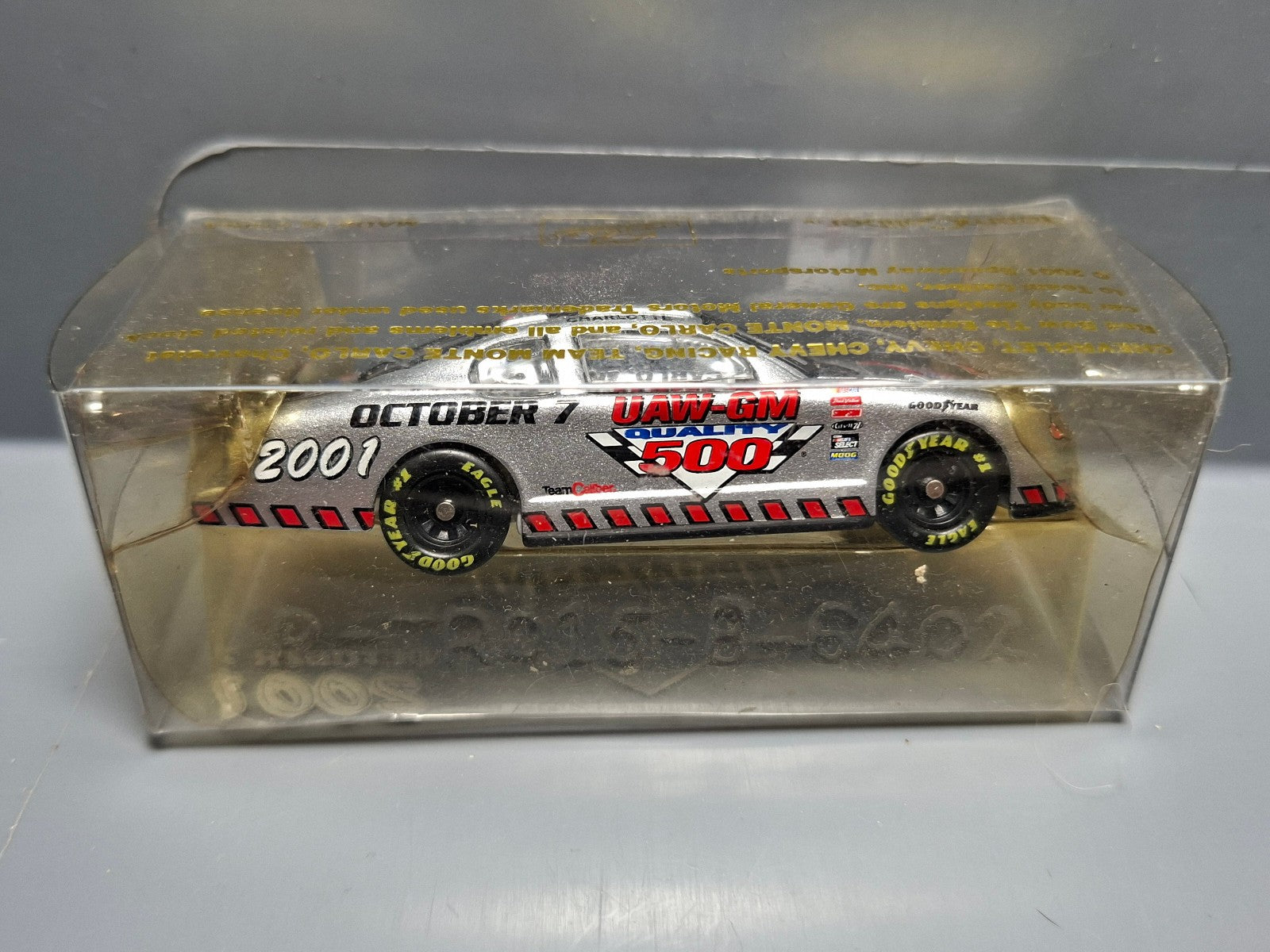 Team Caliber 1/64 2001 UAW-GM 500 Charlotte  Chevrolet monte carlo   (CP03)