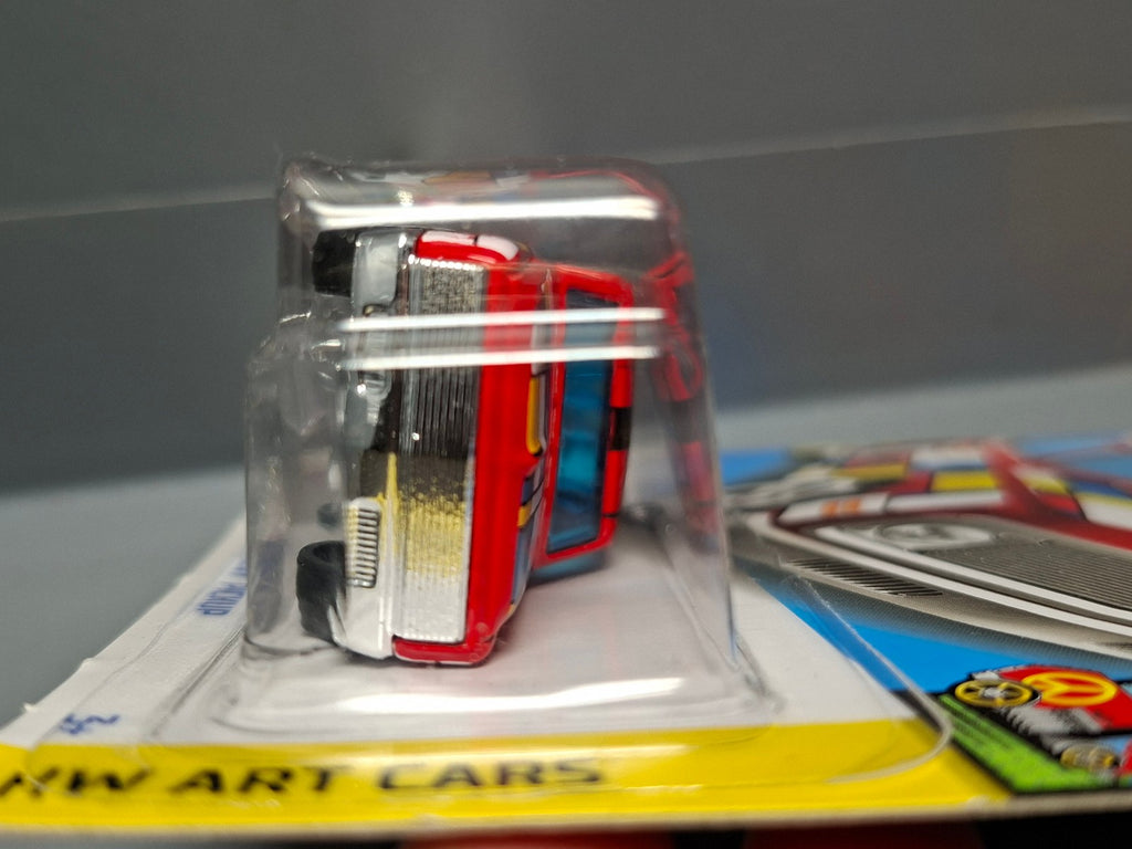 Hot Wheels 69 chevy pickup  2022-108 (NP17)