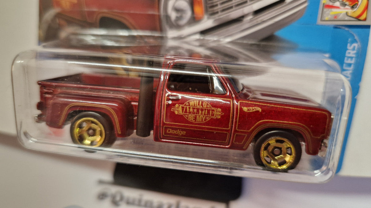 Hot Wheels 1978 dodge li'l red express truck  2024-053  (NP26)