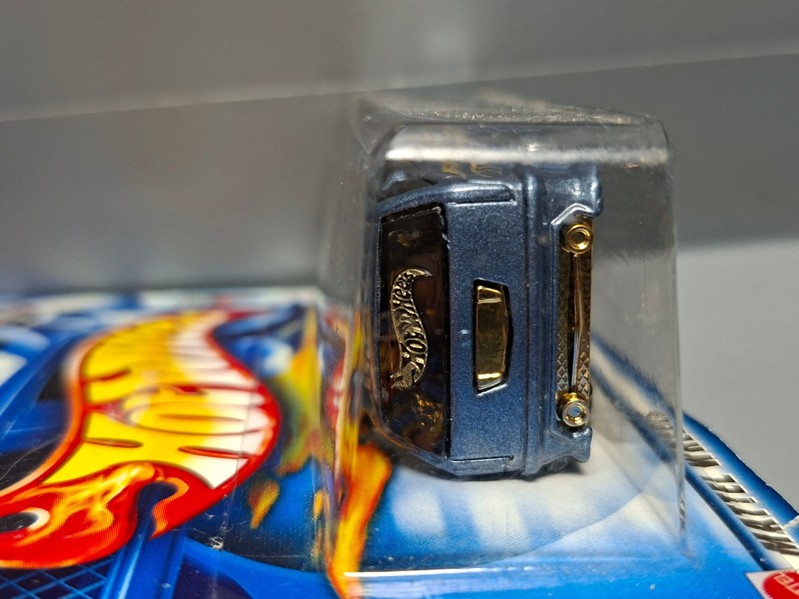 Hot Wheels First Editions Boom Box 2003-035 (NP12)