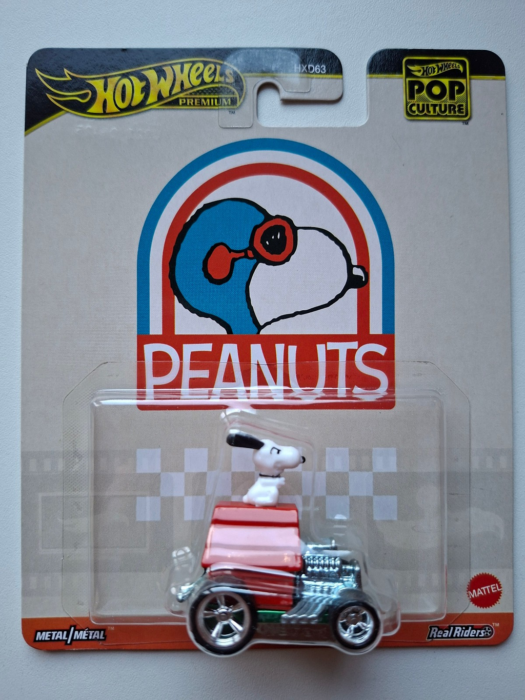 Hot Wheels Peanuts  Snoopy     (NG34)