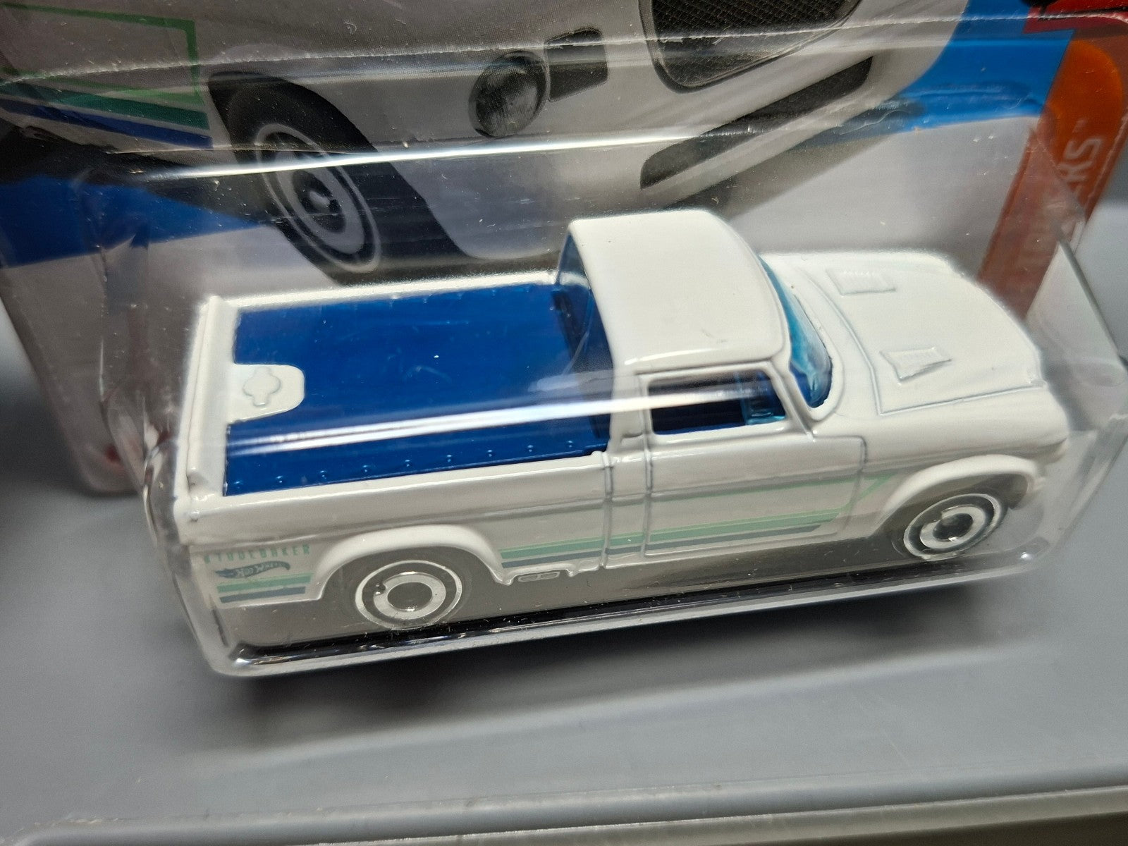 Hot Wheels 63 studebaker champ   2024-155  (CP16)