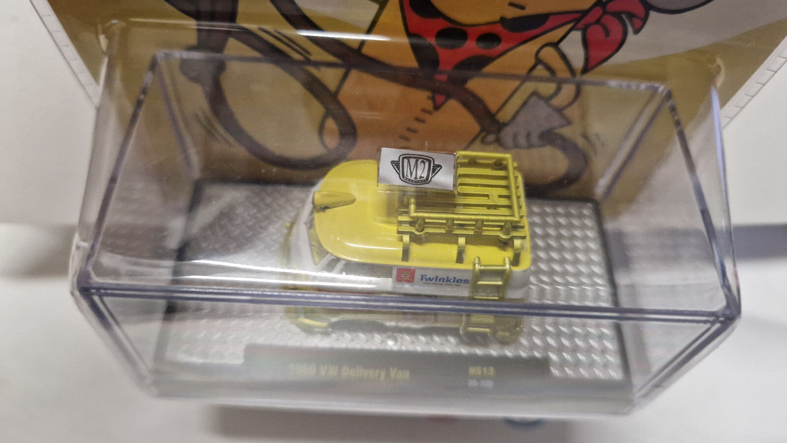 M2 Machines Hostess Twinkies 1960 Volkswagen Delivery Van Chase 750 (NG74)