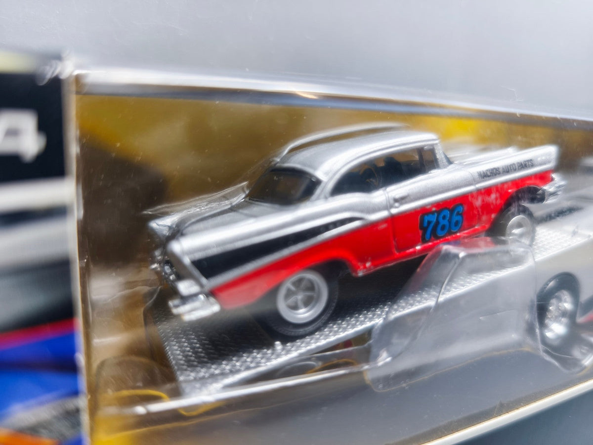 Maisto Design Transport Ramp truck 1957 chevrolet bel air gasser (CT08)
