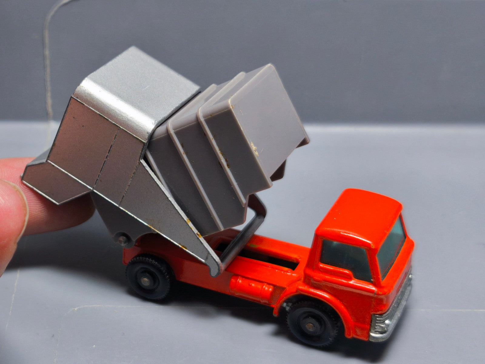 Matchbox lesney  Ford refuse truck   (A18)