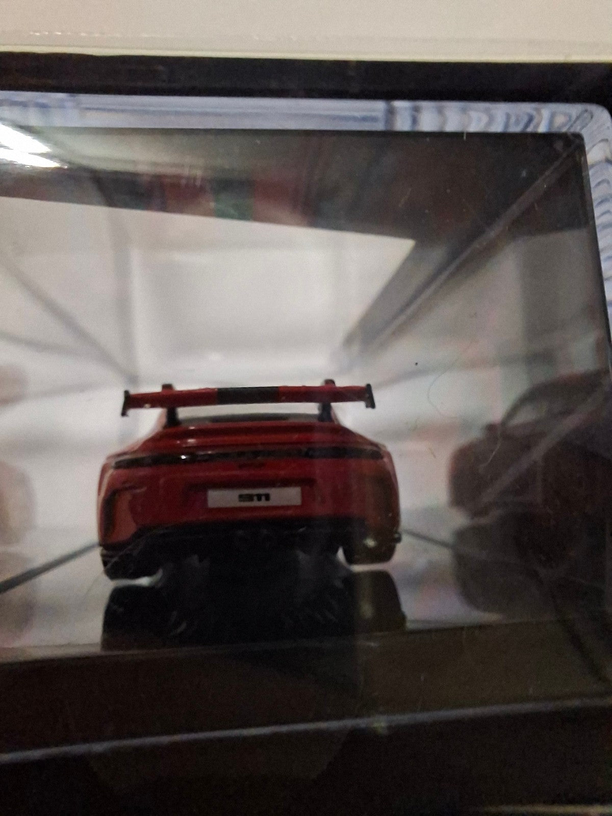 Para64 2025 Porsche 911 GT3 (992.2), guards red   (NP16)