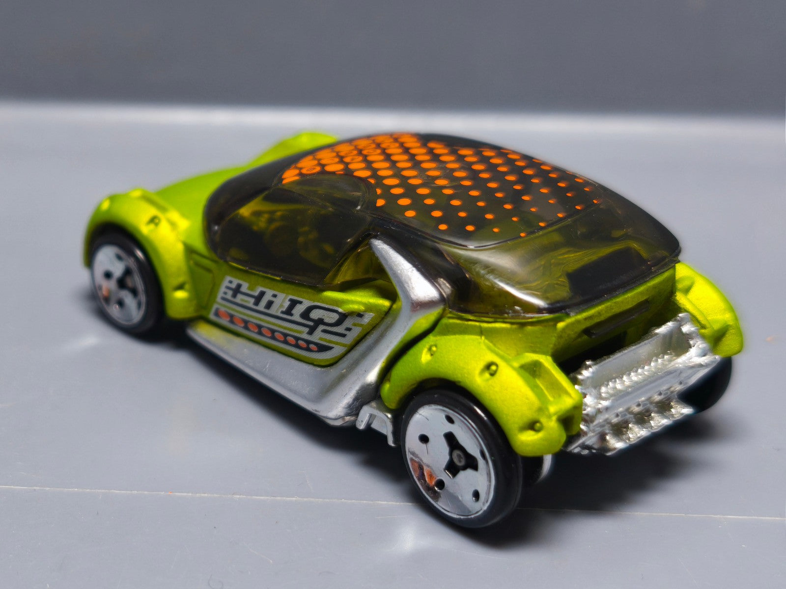 Hot Wheels First Editions HI I.Q 2004-032  (A30)