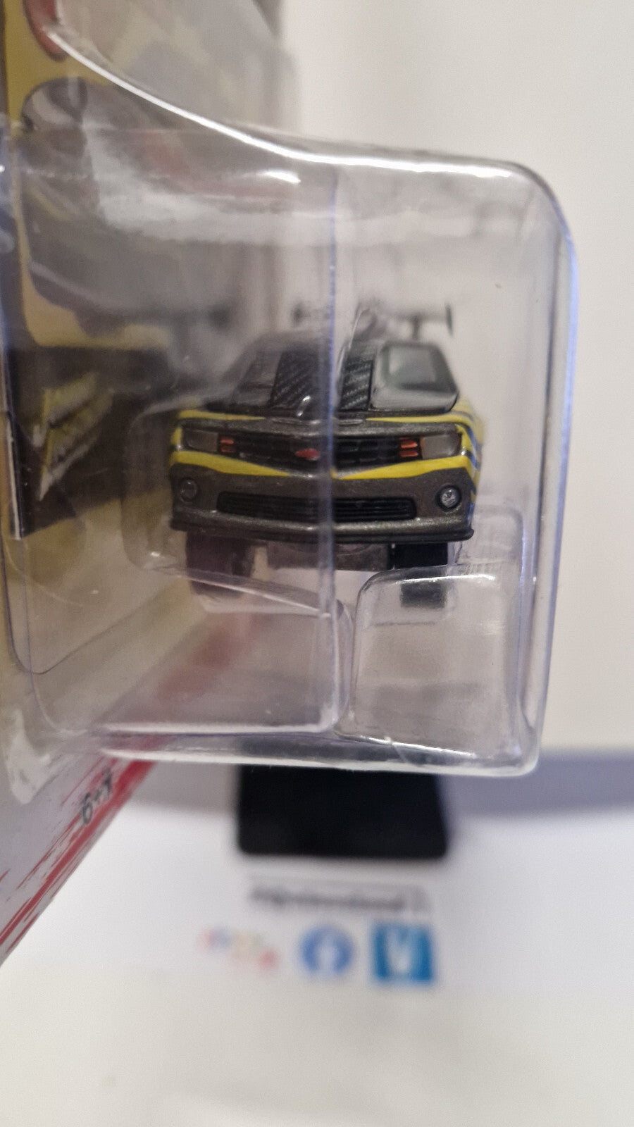 Johnny Lightning Sreet Freaks Zingers 2011 Chevrolet Camaro (NG36)