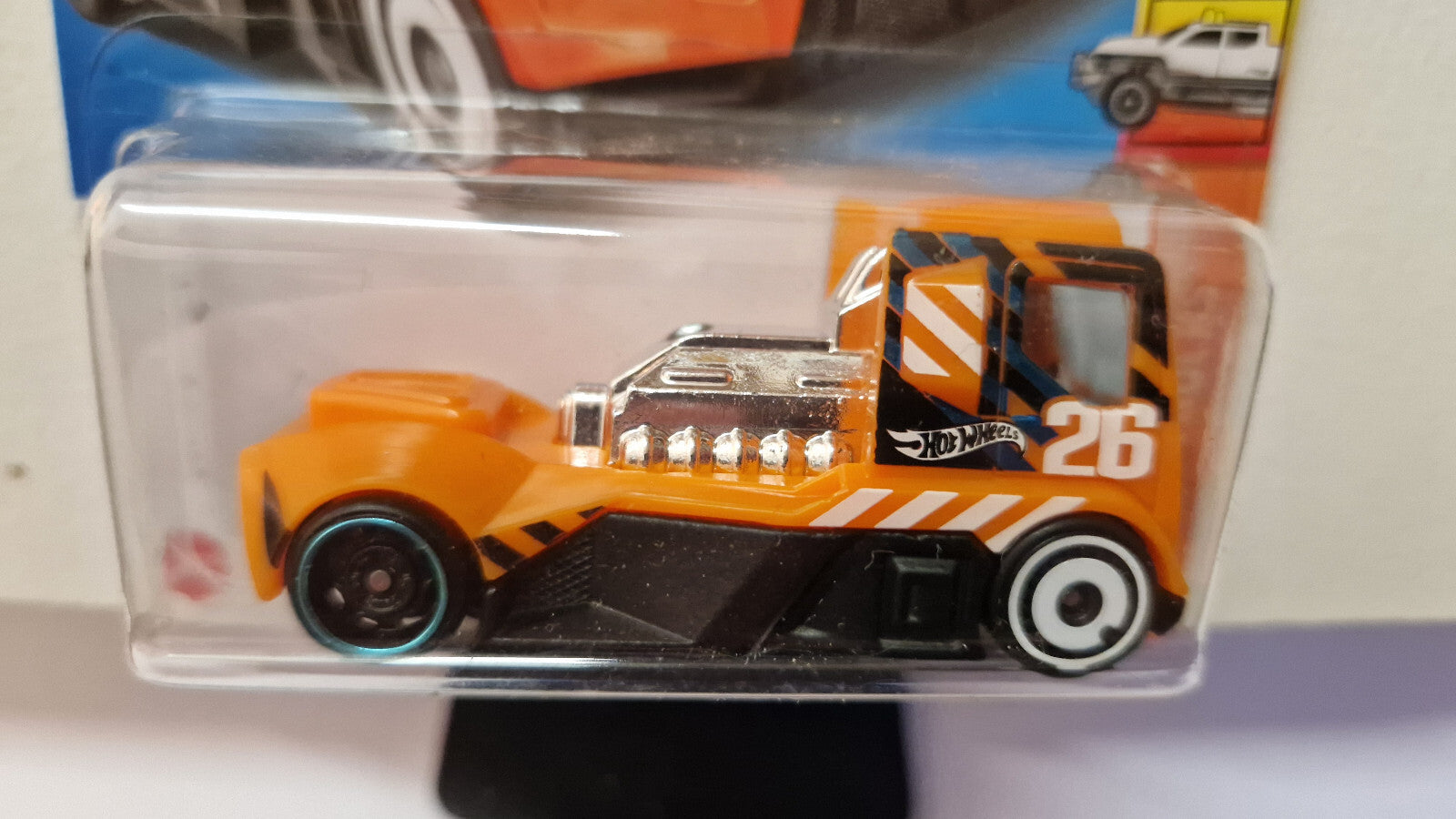 Hot Wheels Rennen rig 2022-127 (NP26)