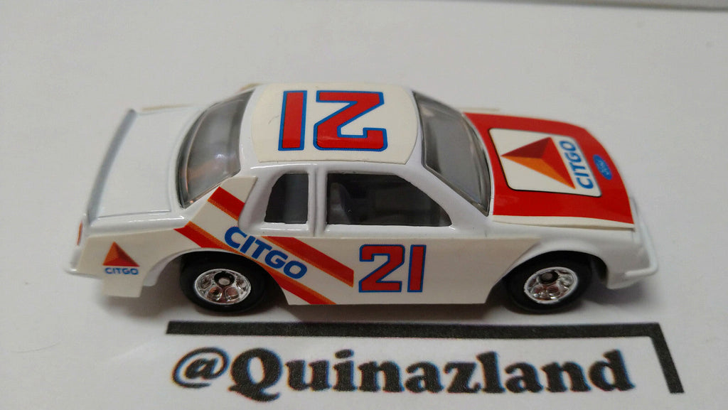 ERTL 1/64 1990 Nascar Ford thunderbird citgo (A15)