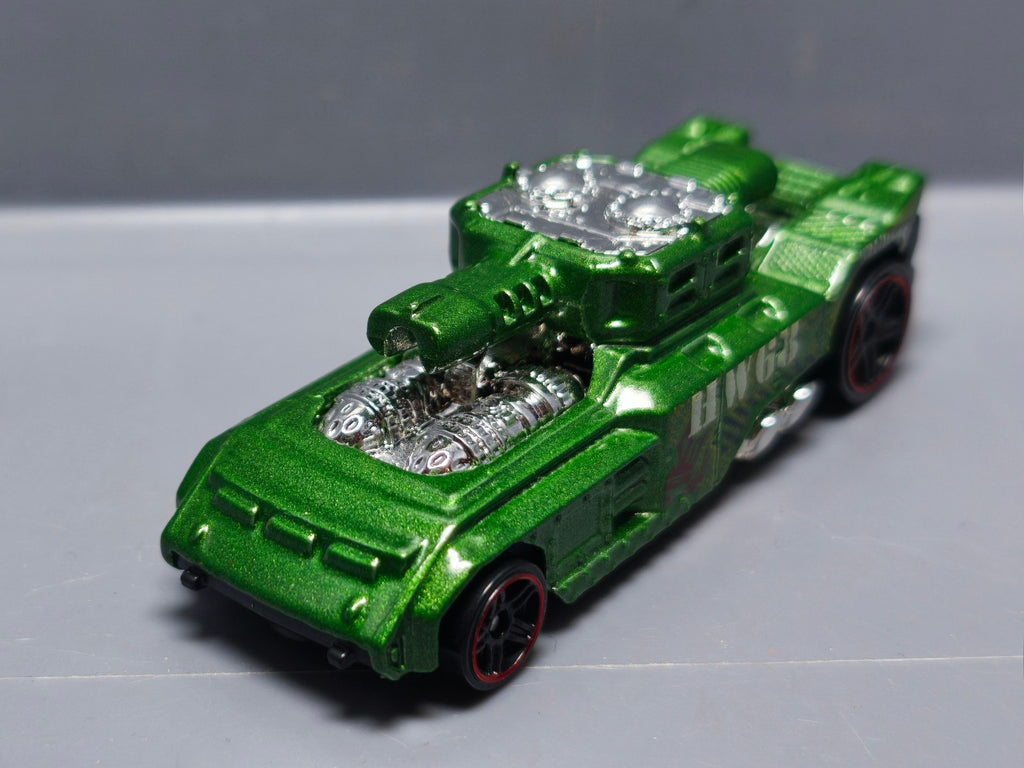 Hot Wheels Invader 2015-087  (A17)