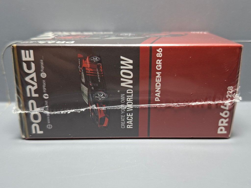 Pop Race 1/64  Toyota Pandem GR86  Advan (CP17)