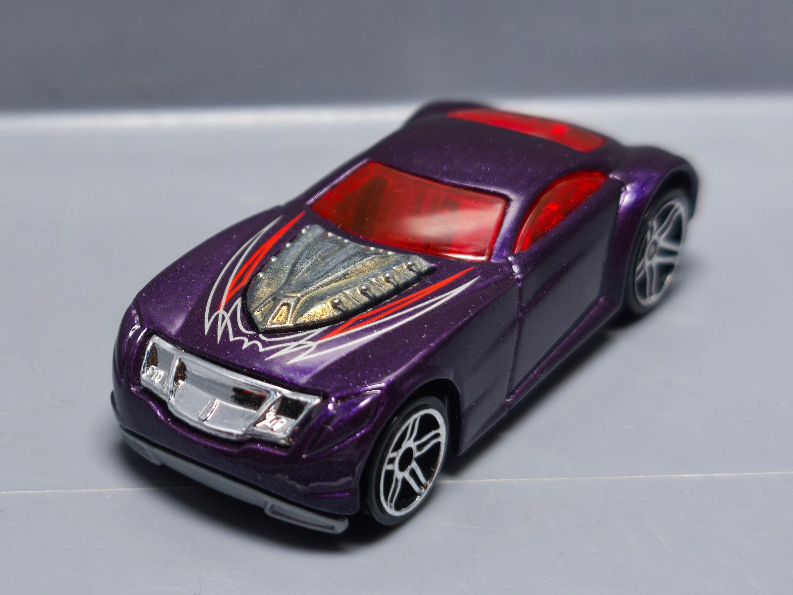 Hot Wheels Sir ominous 2004-059 (A04)