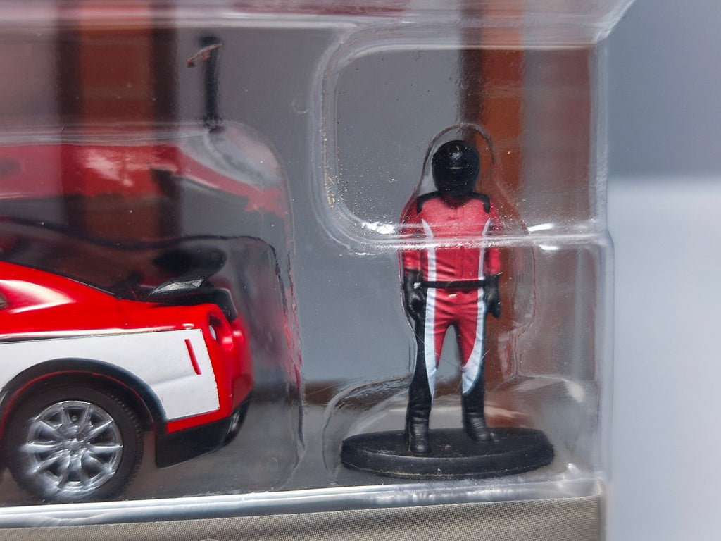 Greenlight Hobby Shop 2015 Nissan gt-r (NG75)