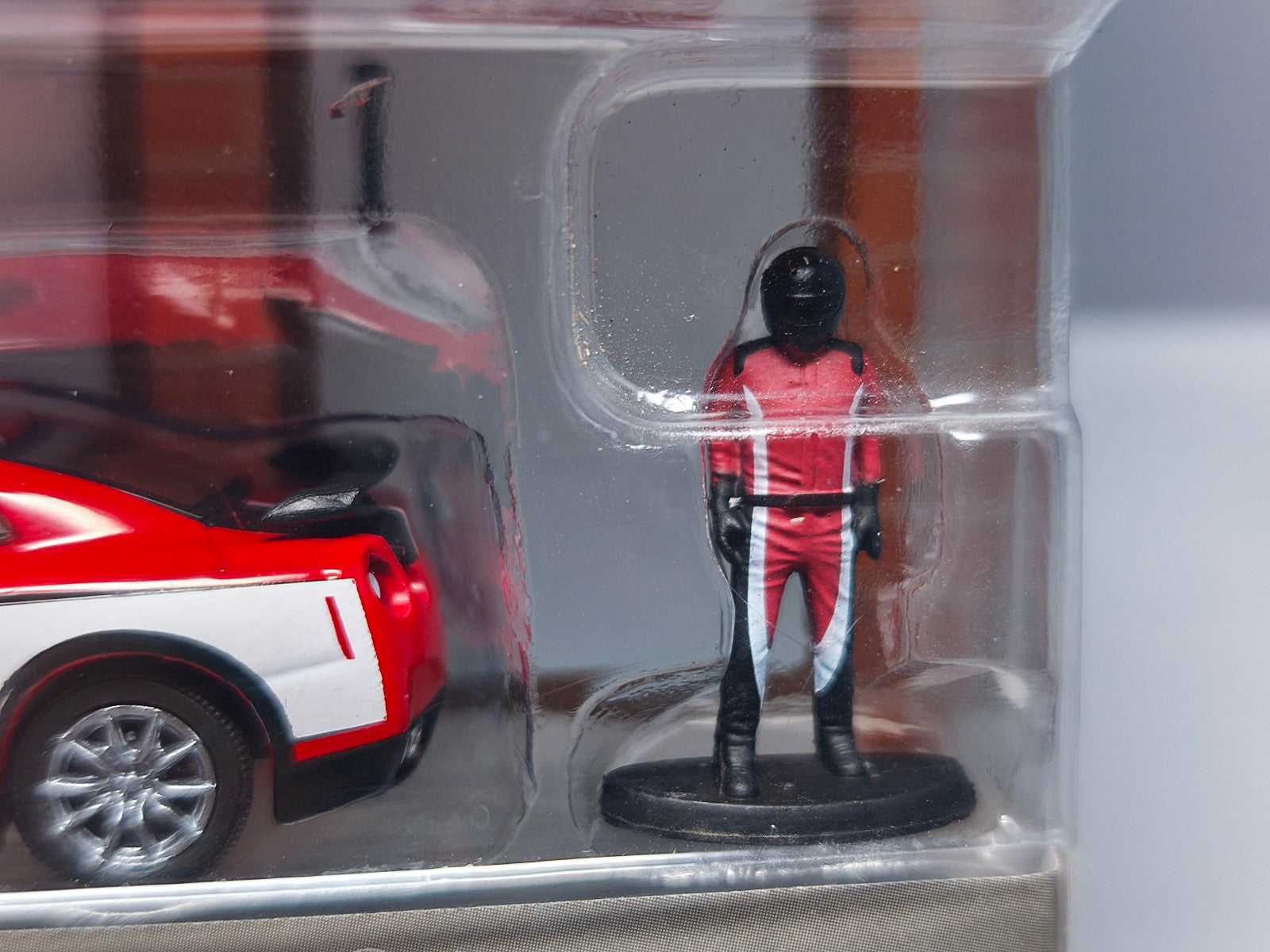 Greenlight Hobby Shop 2015 Nissan gt-r (NG75)
